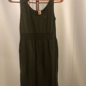 Dress hunter green stretchy with stud accent